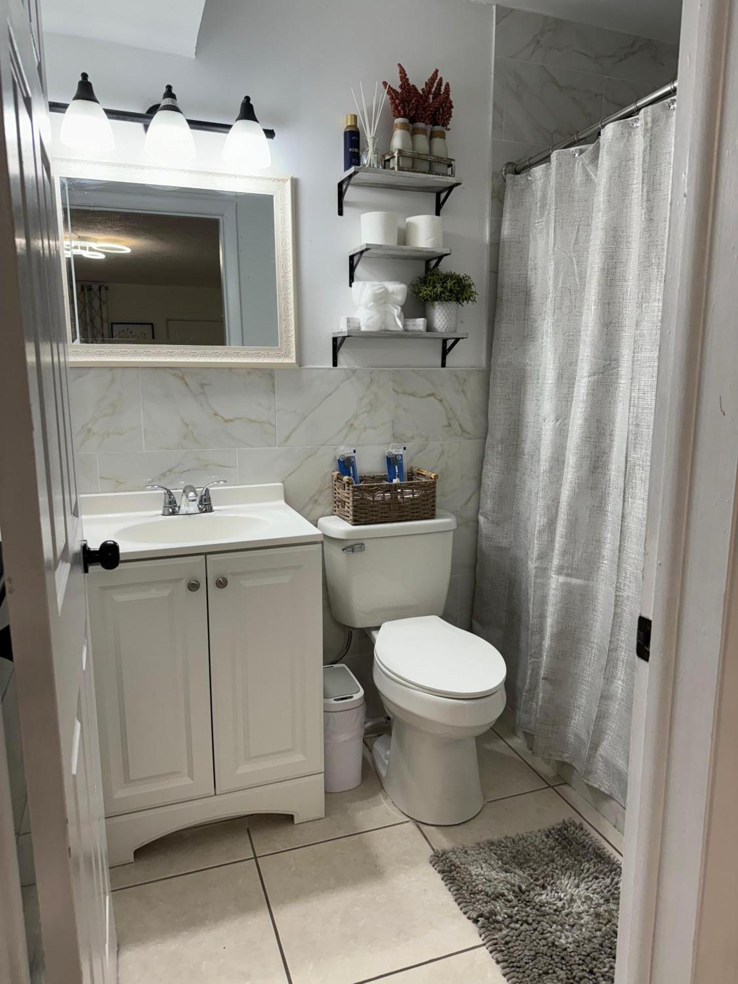 Nuevo Estudio A 5Minutos De Hialeah Park & Casino Buitenkant foto